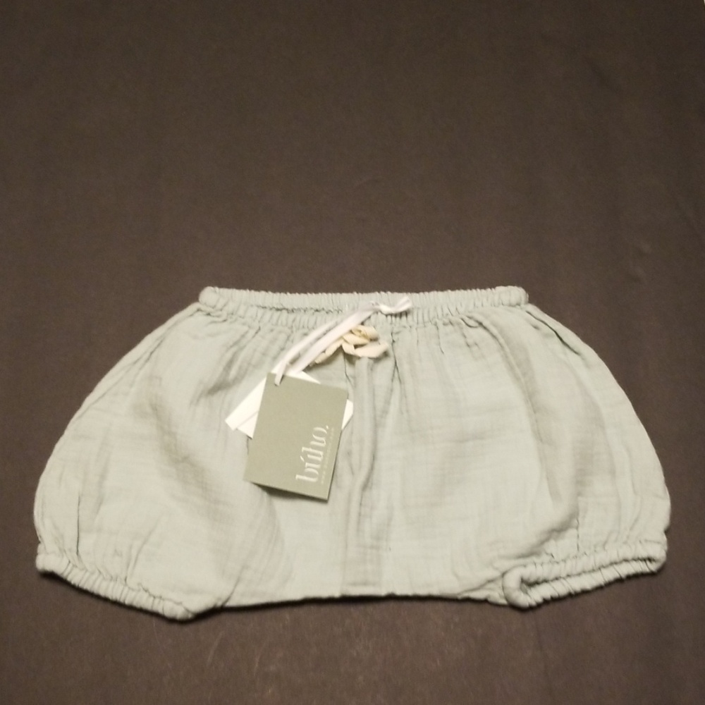 Buho mint shorts
